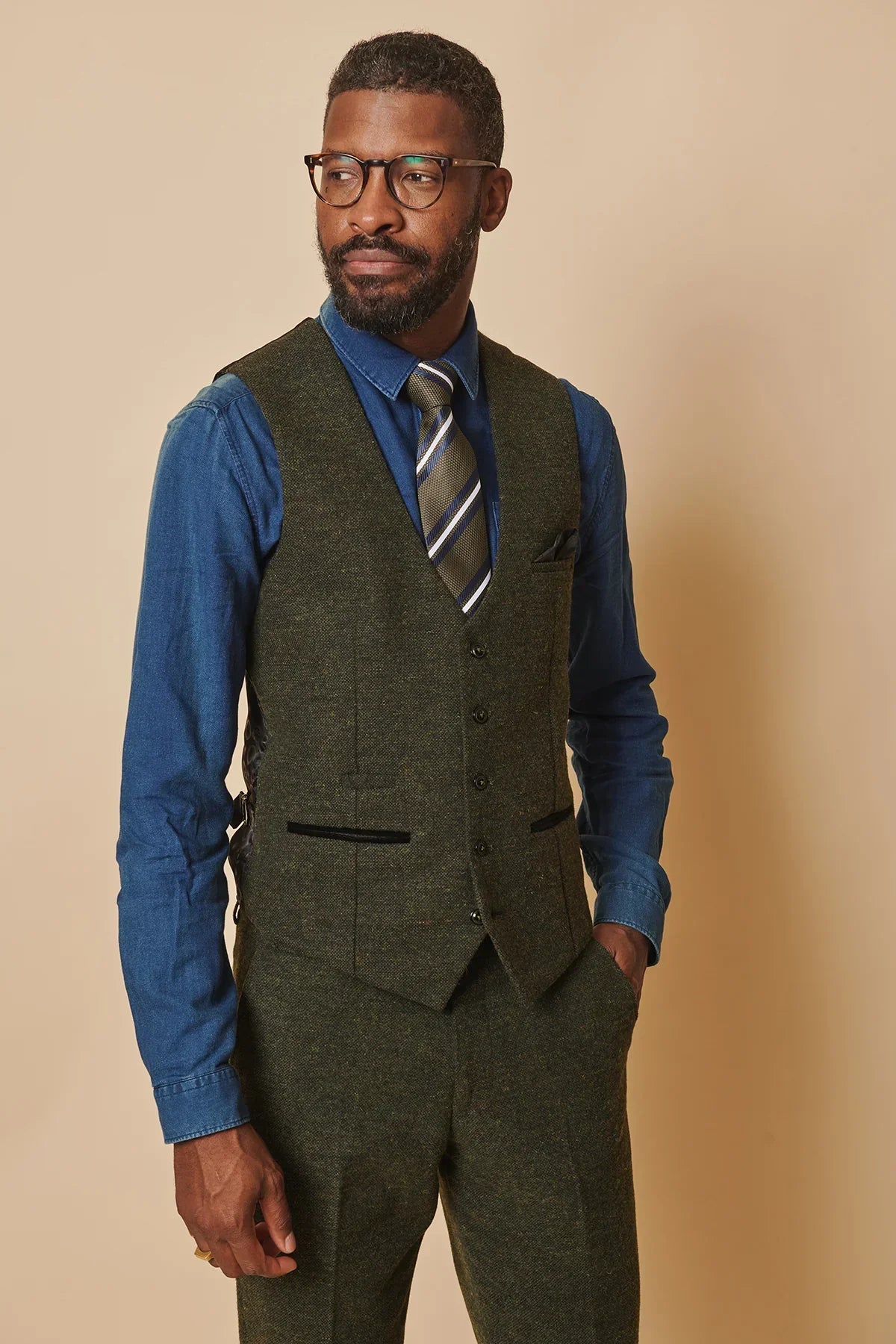 3-dielny pánsky oblek z tweedu Marlow olivový - Marc Darcy
