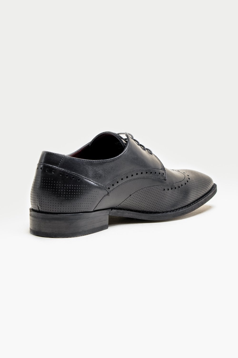 Cavani Lisabonské topánky čierne - krídelkový brogue