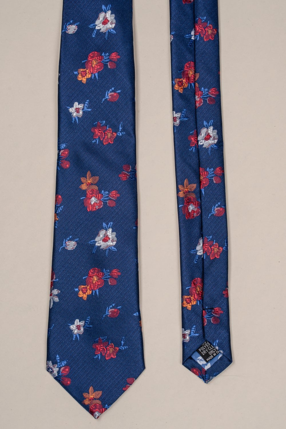 Cavani - Sada kravaty s červeným kvetinovým vzorom v tmavomodrej farbe